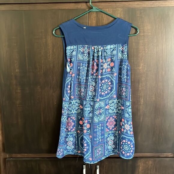 Panhandle Mixed Media Sleeveless Top - Picture 2 of 5
